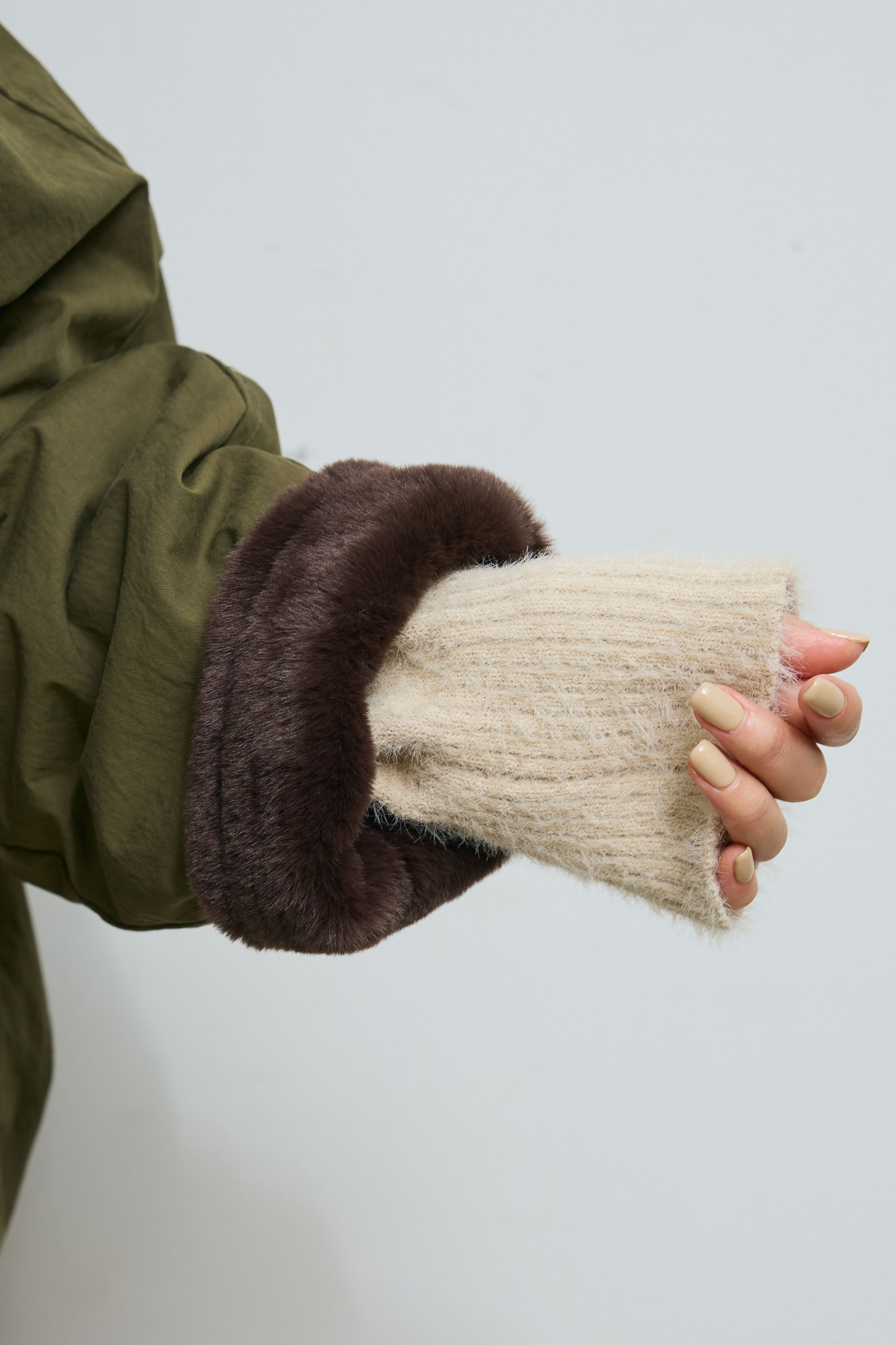 予約]ボア襟ジップブルゾン – IAMALPHA