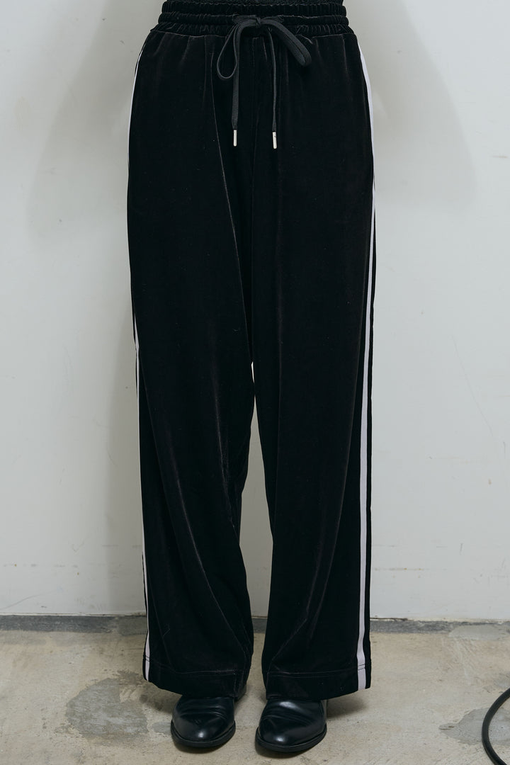 [予約/SET]ハイネックワイドーオープンニットベスト+シアーレーストップス+サイドラインベロアパンツ(3set)