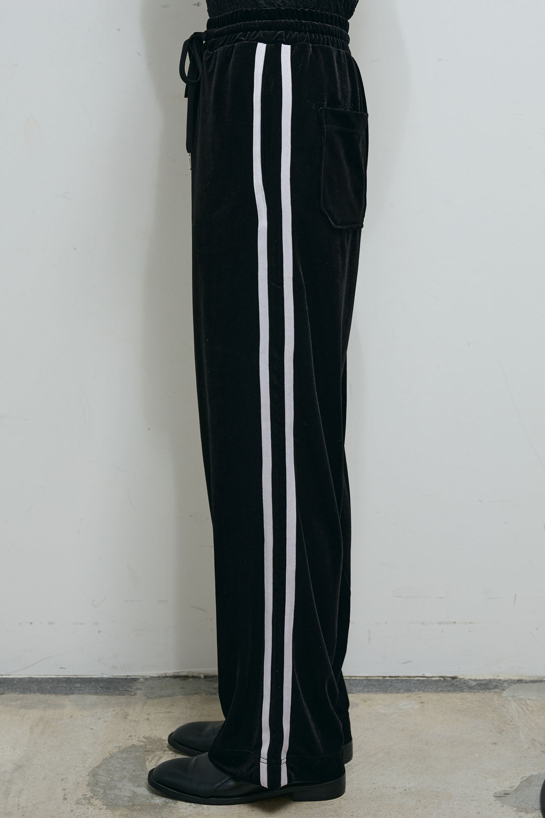 [予約]サイドラインベロアパンツ