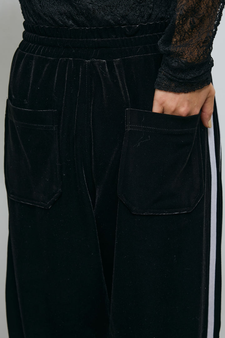 [予約/SET]ハイネックワイドーオープンニットベスト+シアーレーストップス+サイドラインベロアパンツ(3set)