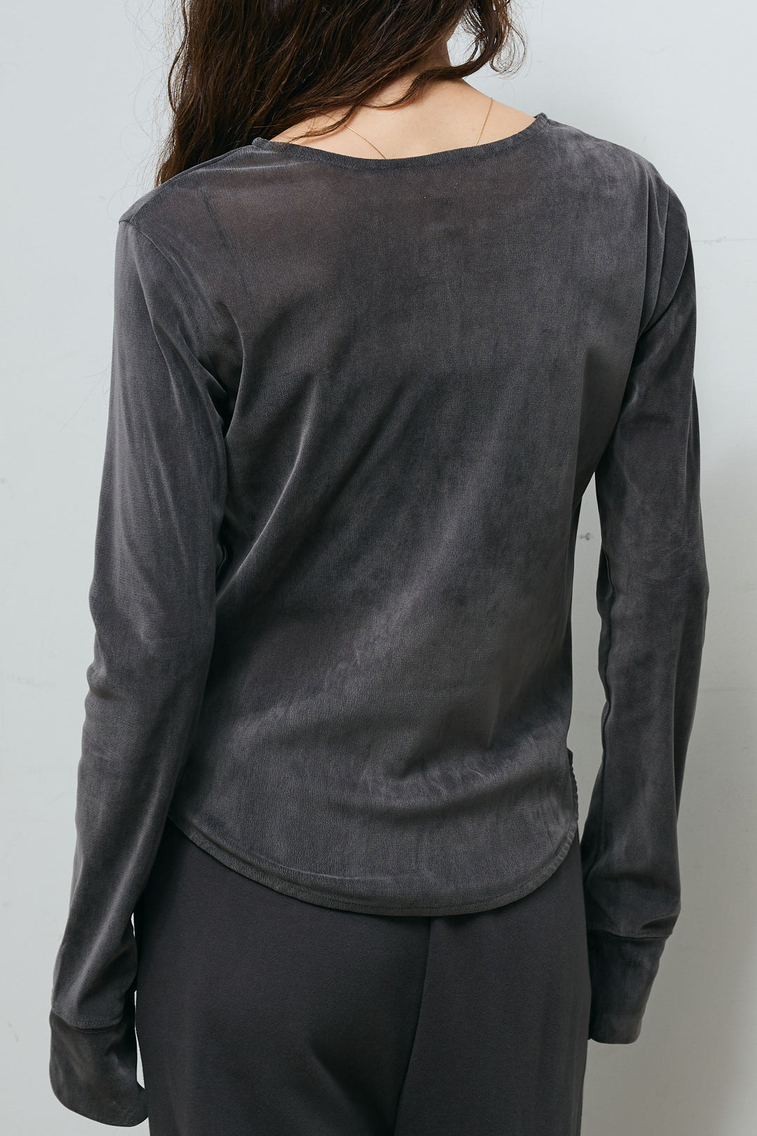 [予約]ベロアチュールヘンリーネックT