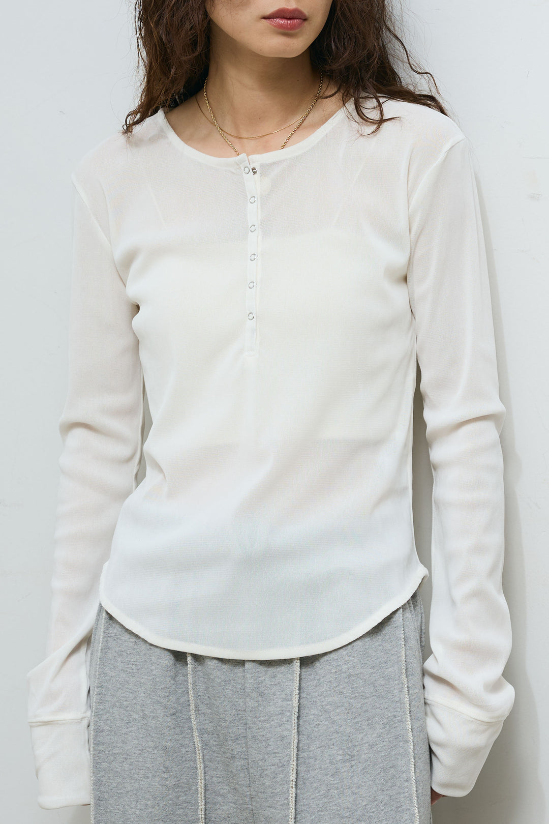 [予約]ベロアチュールヘンリーネックT