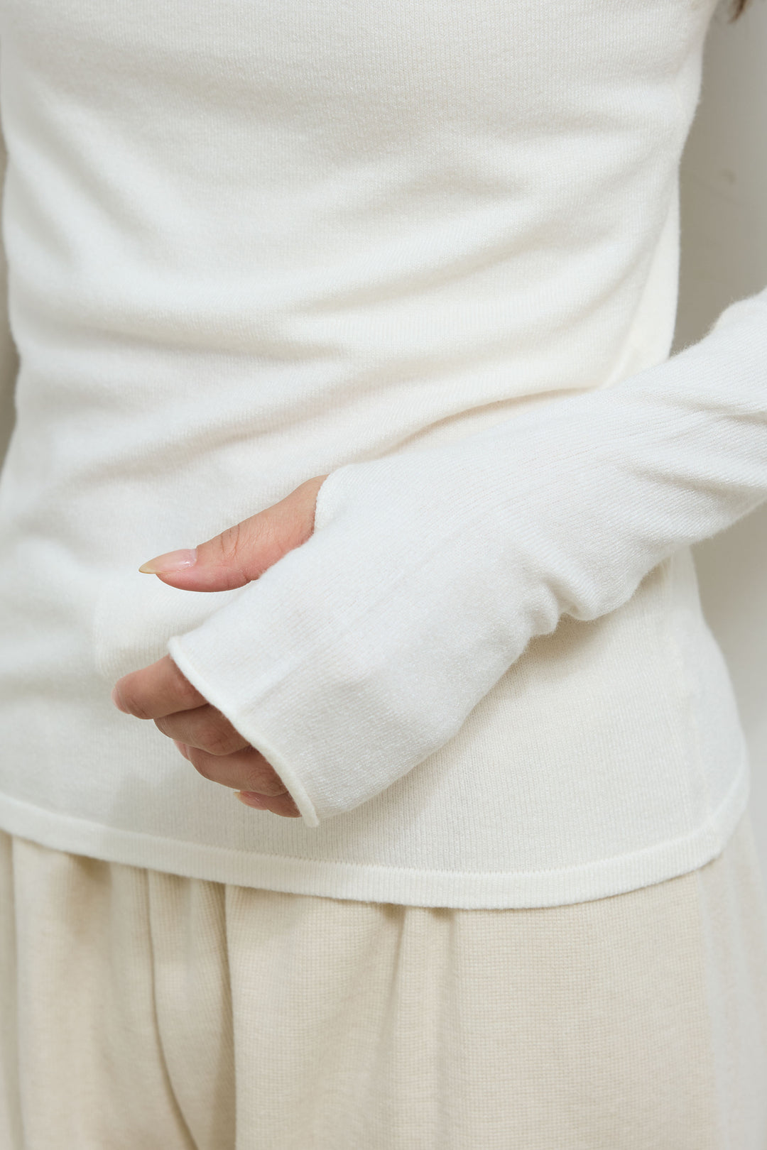 [予約/SET]ウールライクスタンドカラーベスト+アンゴラタッチフィンガーホールタートルニット+ダンボールニットパンツ(3set)