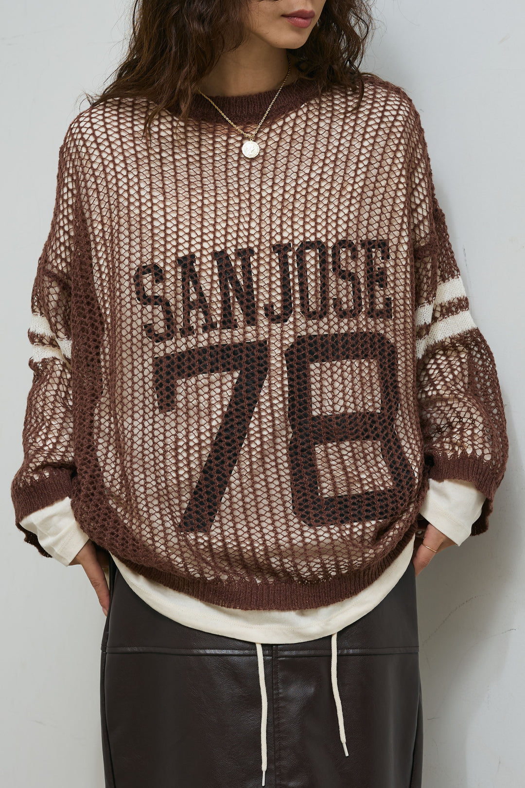 [予約]透かし編みニット＋ナンバーロゴTシャツセット