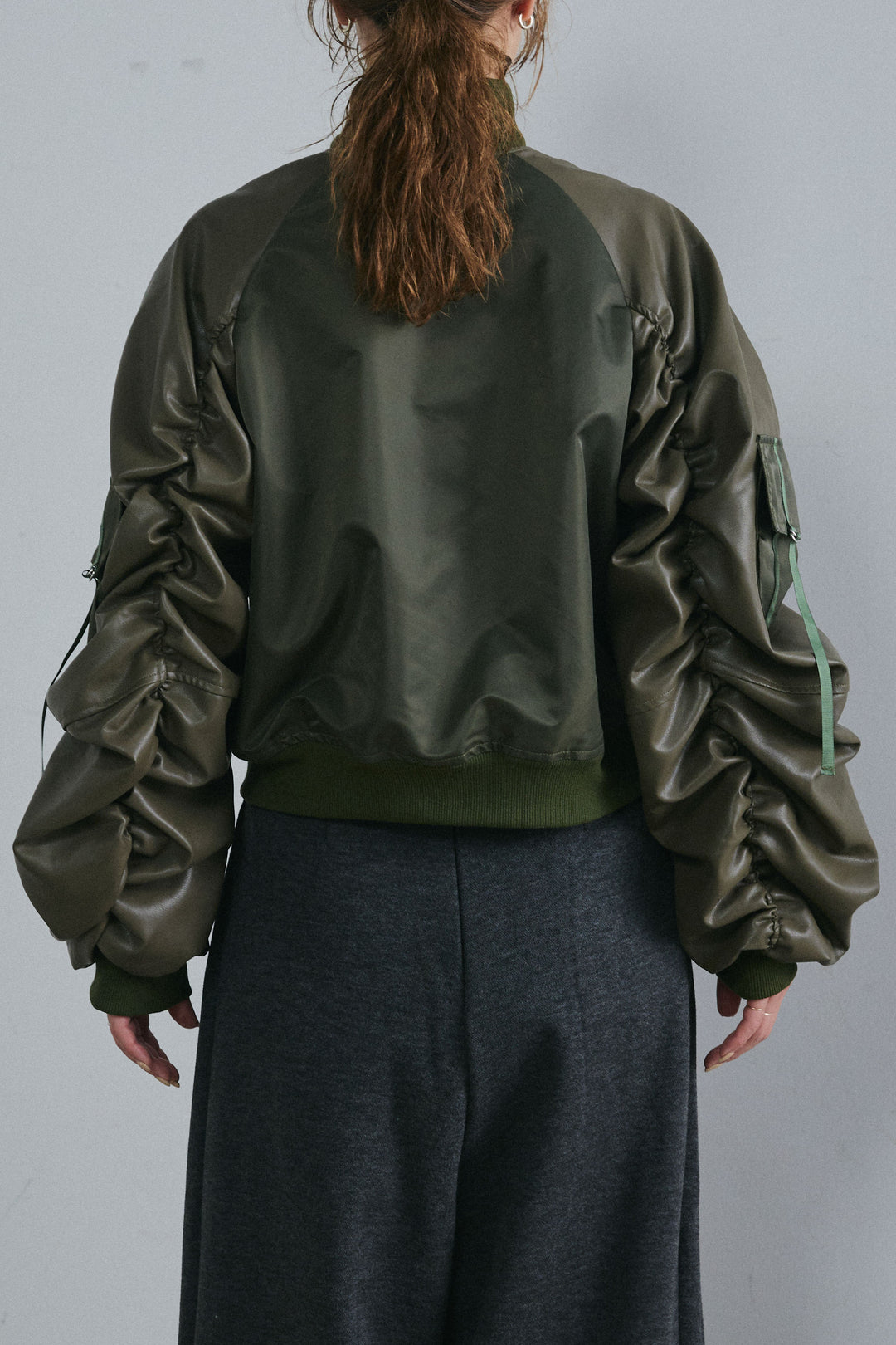 [予約/SET]ショート丈MA1+ベルト付きスゥイッチングタックパンツ(2set)