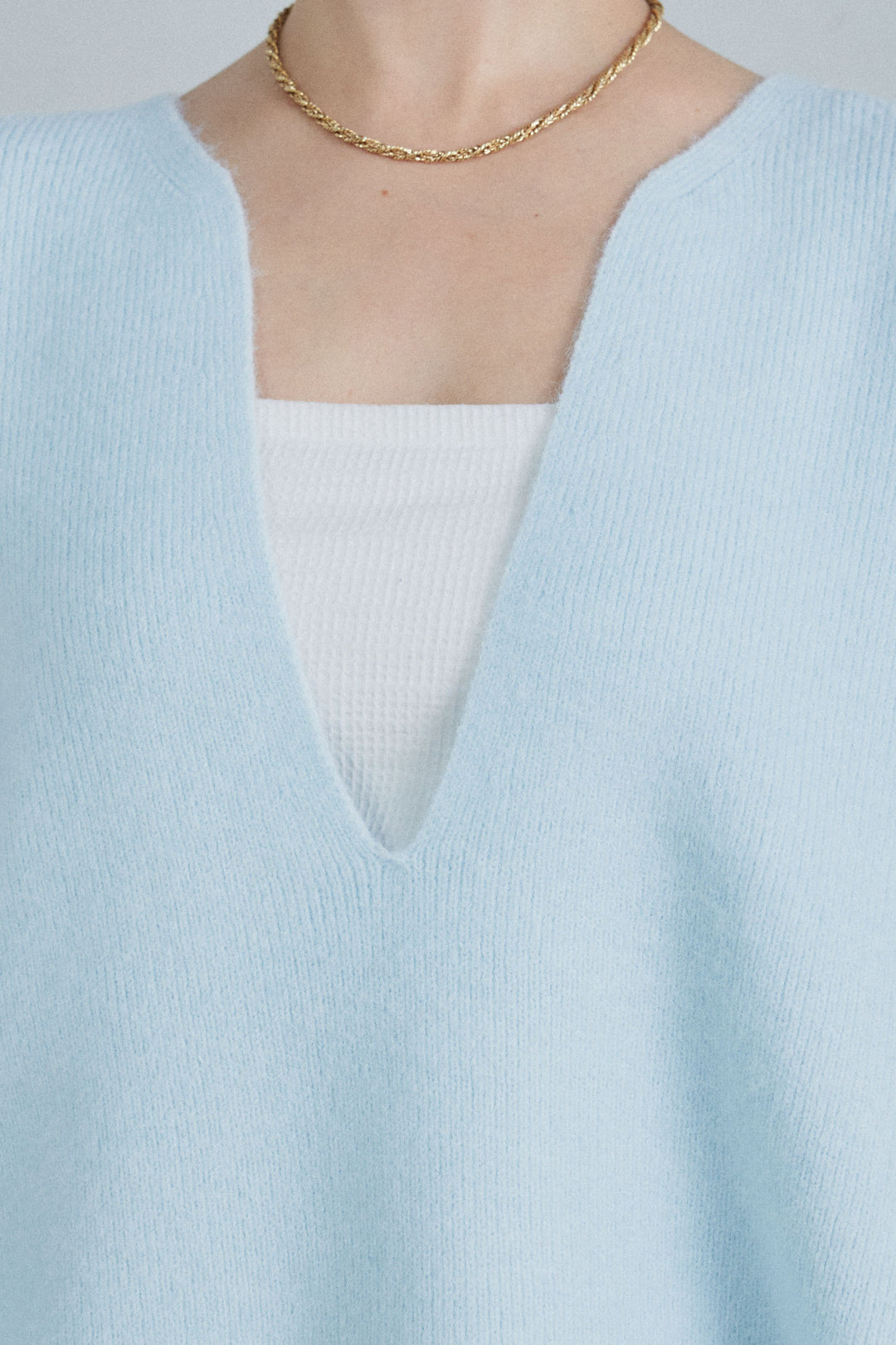 [予約]深Vネックハイゲージニット