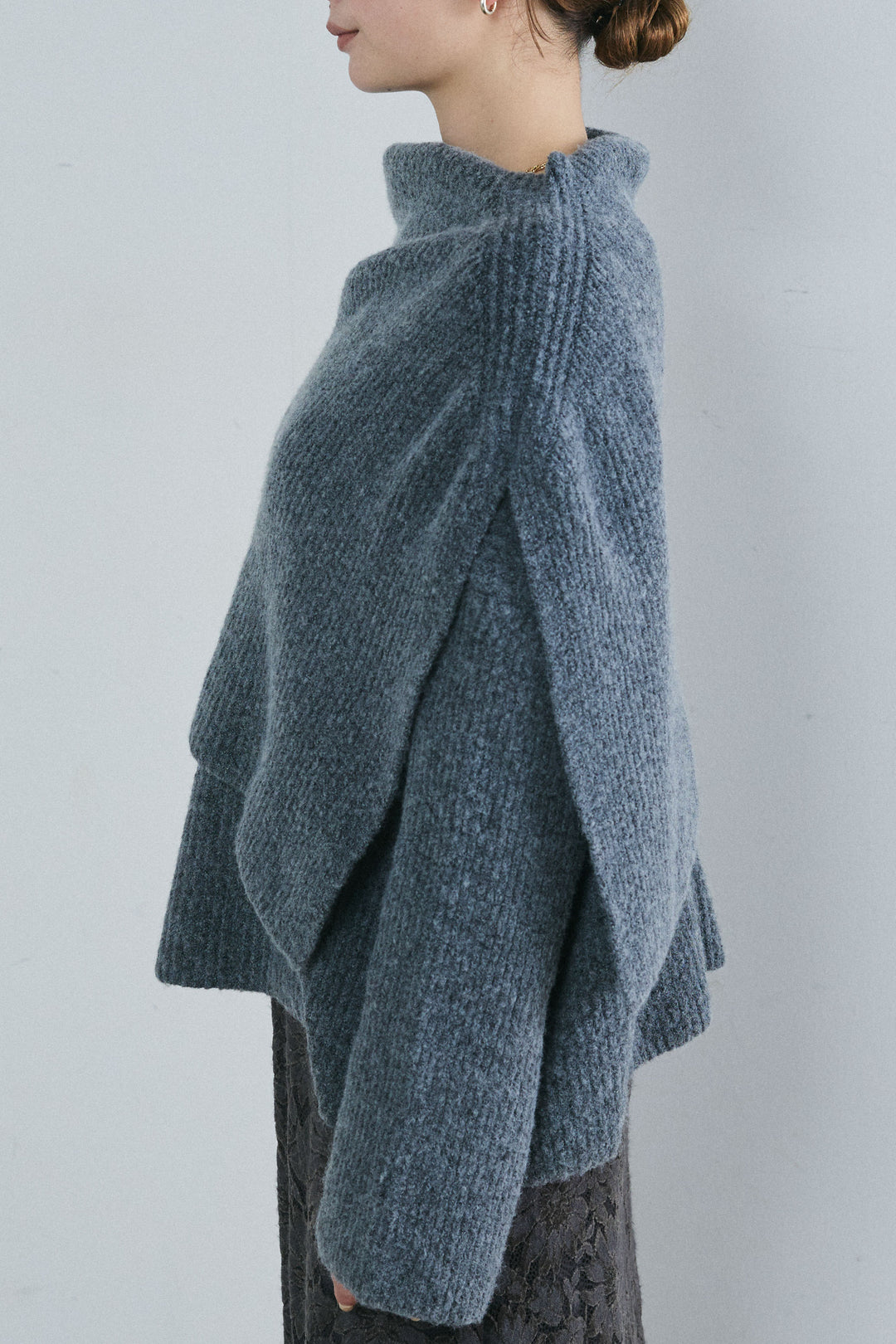 [予約/SET]ケープ付きローゲージニット+ソフトファブリックレースSK(2set)