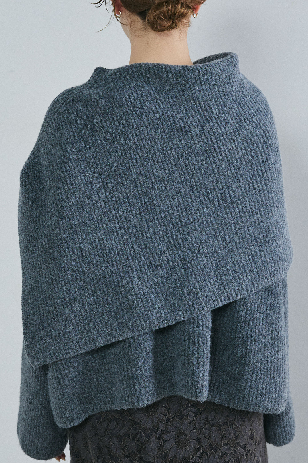 [予約/SET]ケープ付きローゲージニット+ベルト付きスゥイッチングタックパンツ(2set)