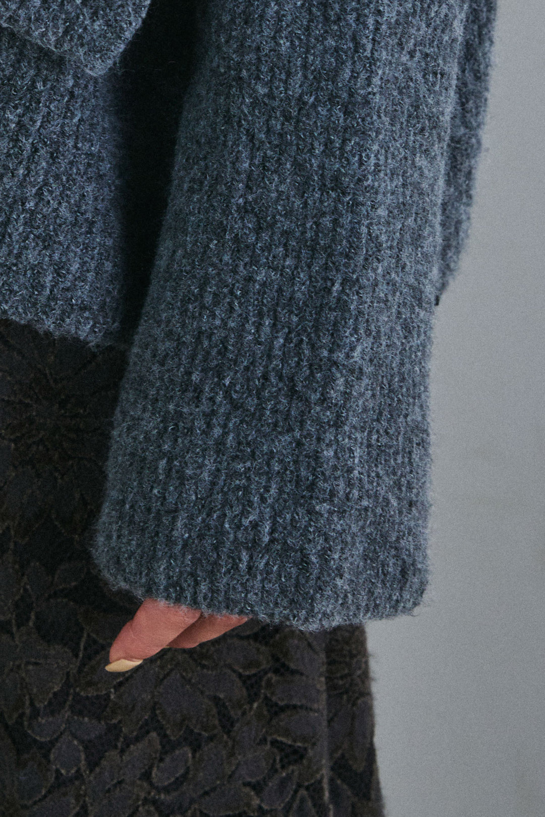 [予約/SET]ケープ付きローゲージニット+ソフトファブリックレースSK(2set)