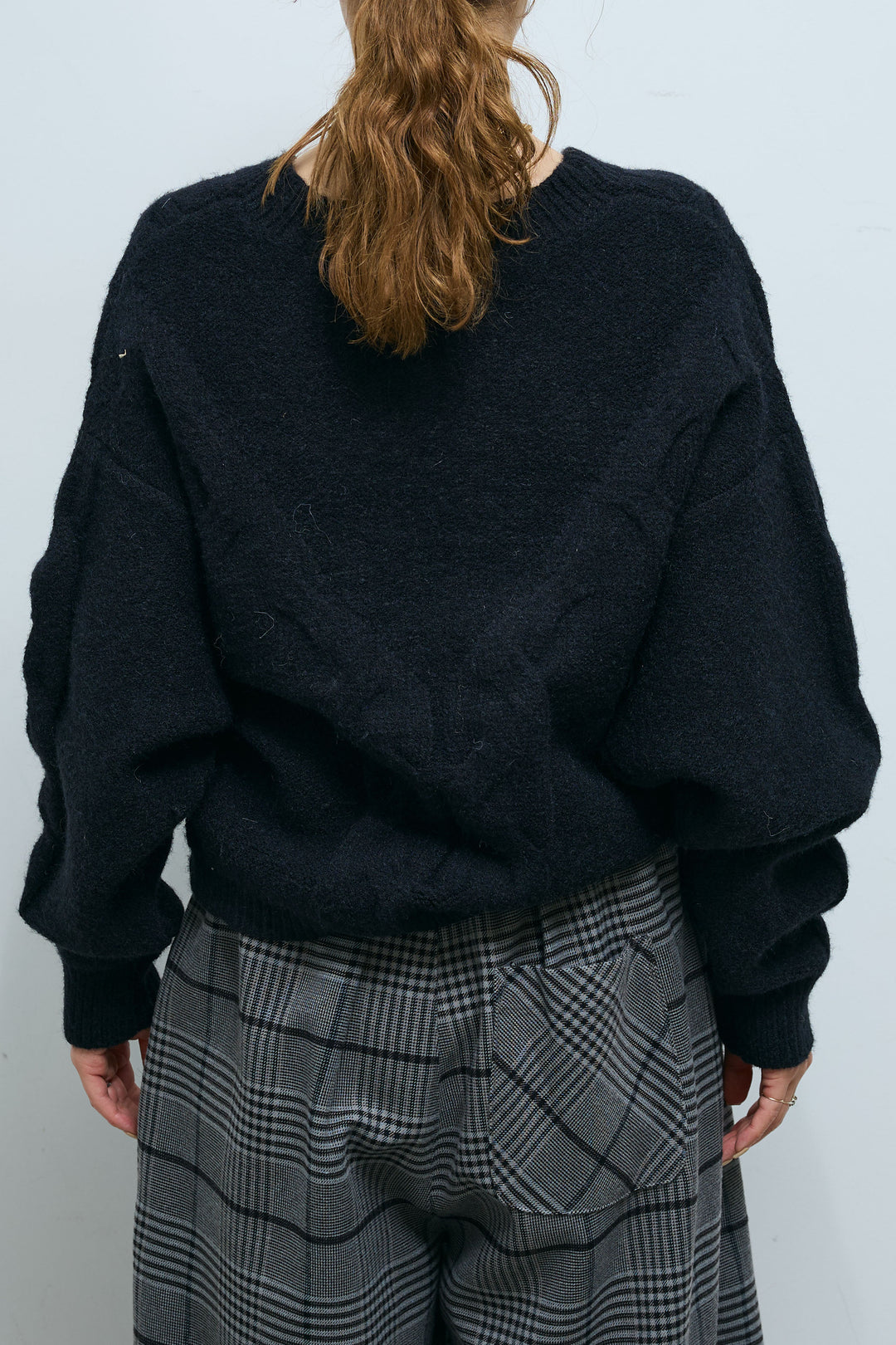 [予約]カシュクールケーブルショートニット