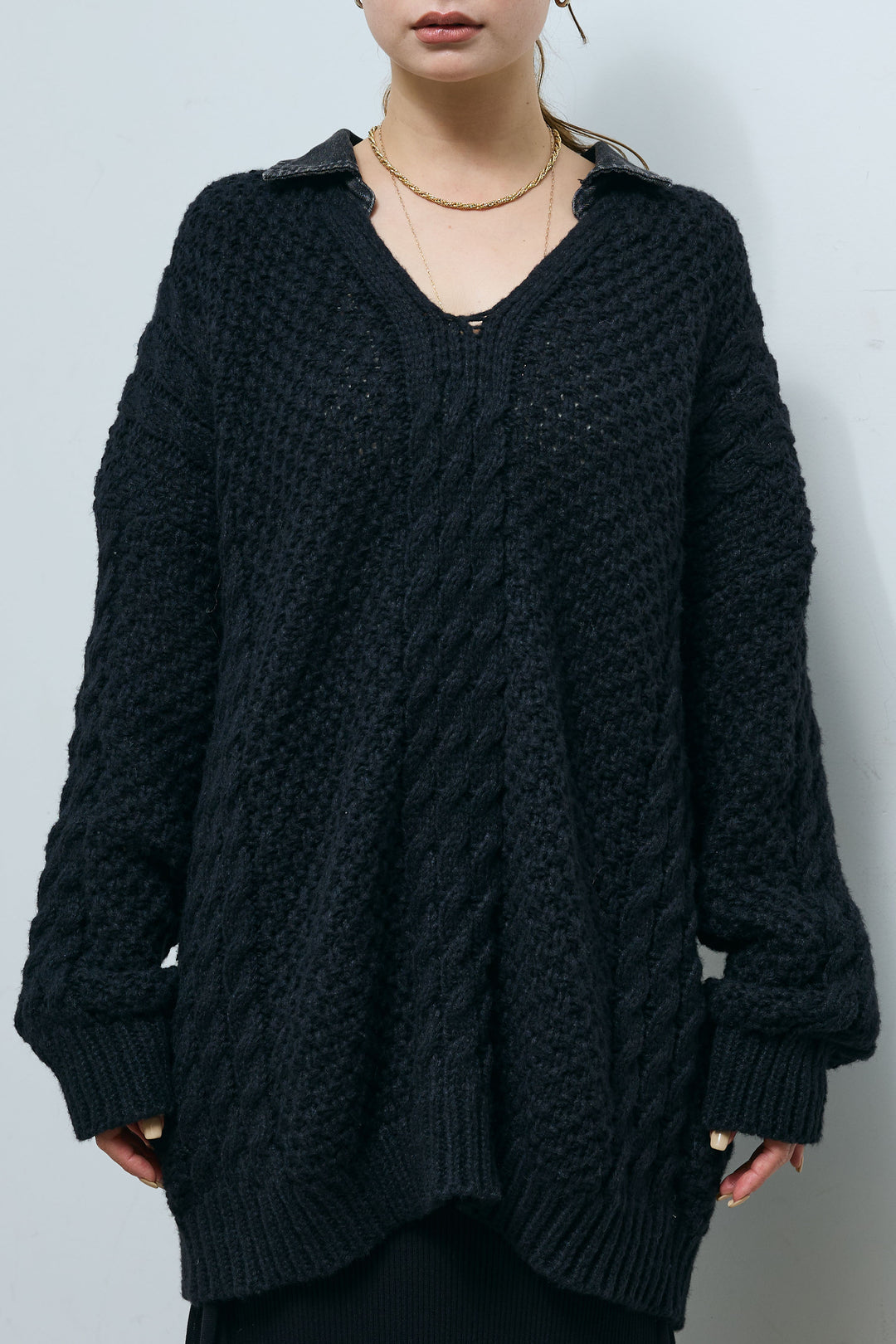 [予約]ブラックデニムカラーケーブルニット