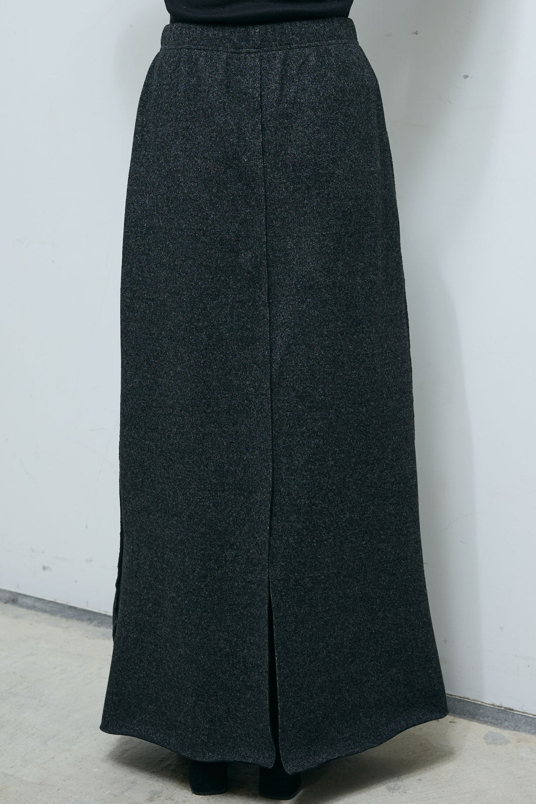 [予約/SET]切り替えパターンミニフリンジニット+アウトシームストレートスカート(2set)