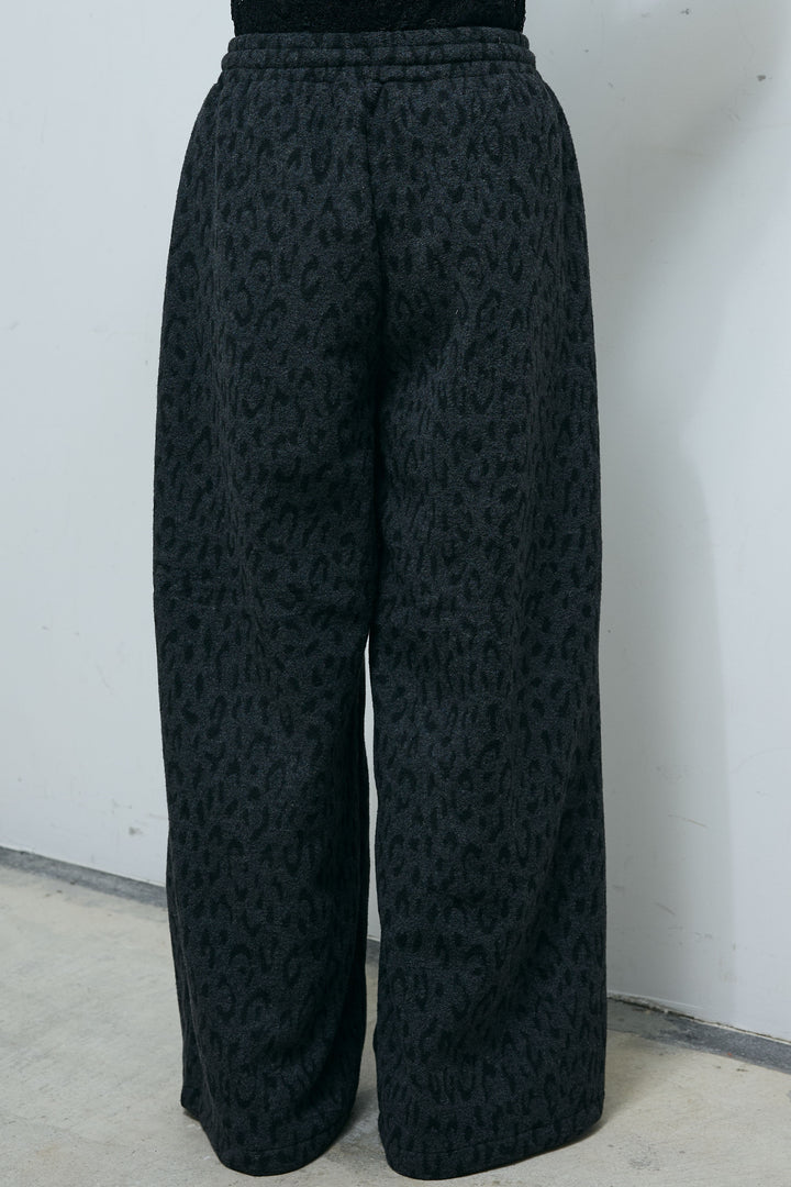 [予約/SET]センターホール2wayニット+シアーレーストップス+パイルタッチレオパード柄イージーパンツ(3set)