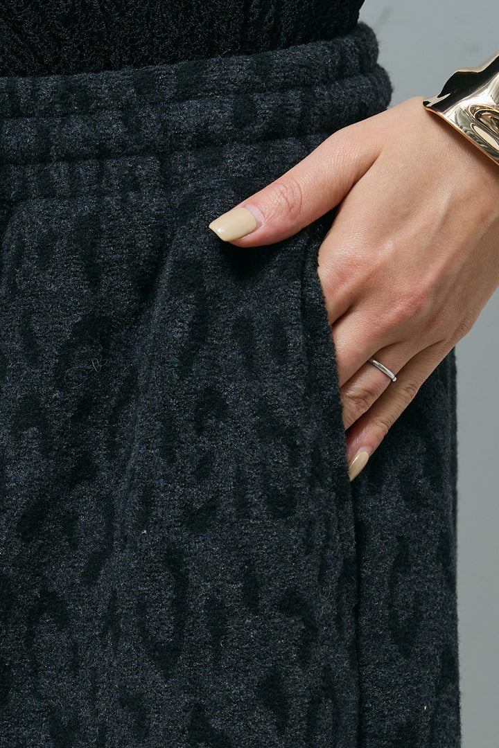 [予約]パイルタッチレオパード柄イージーパンツ