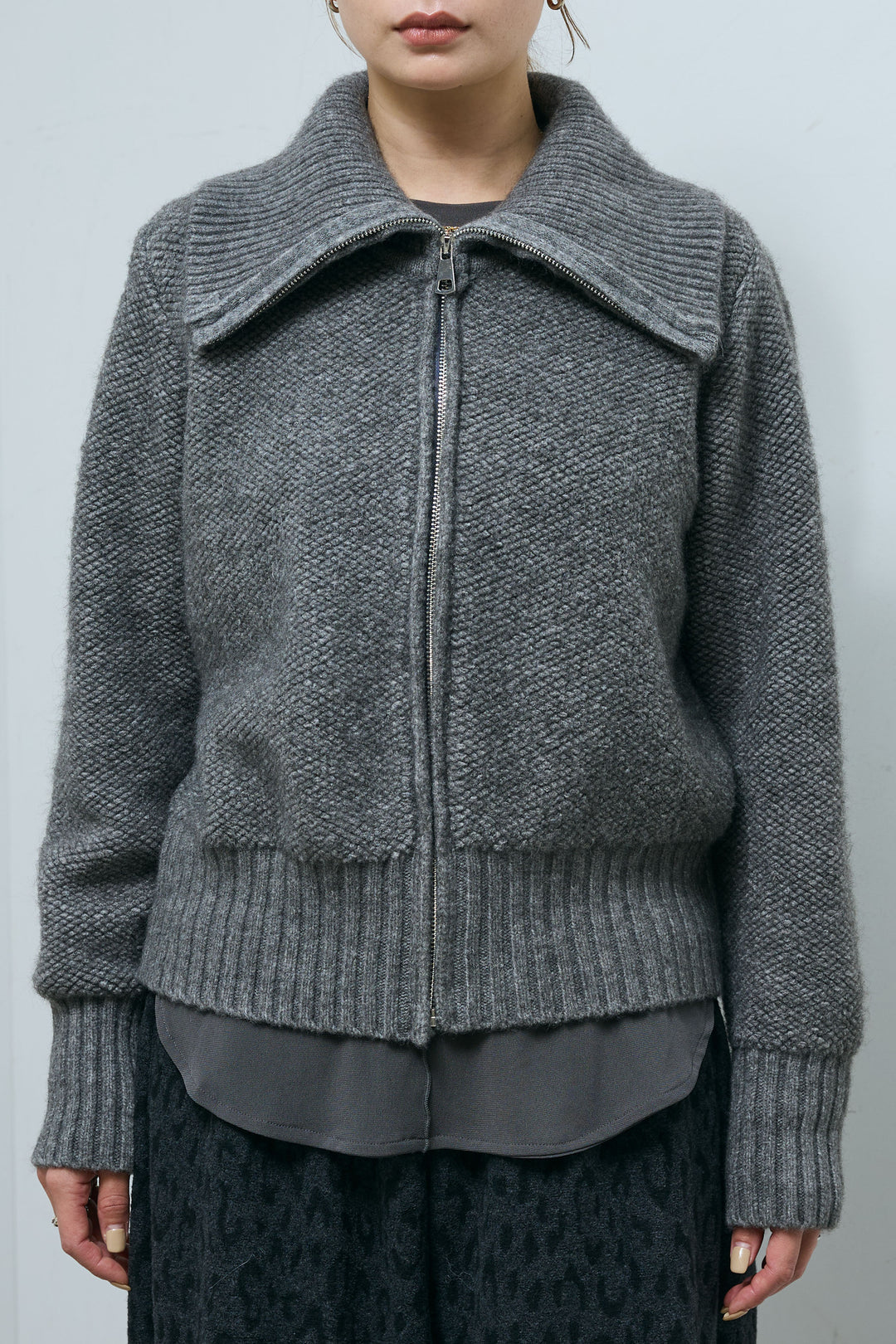 [予約/SET]ハイネックジップアップニット+パイルタッチレオパード柄イージーパンツ(2set)