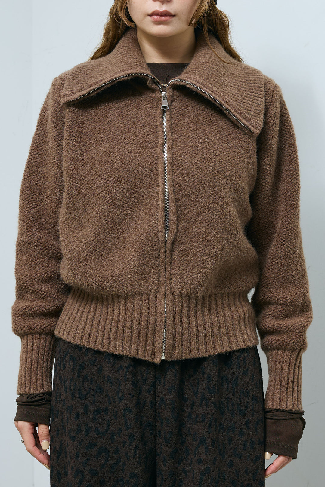 [予約]ハイネックジップアップニット