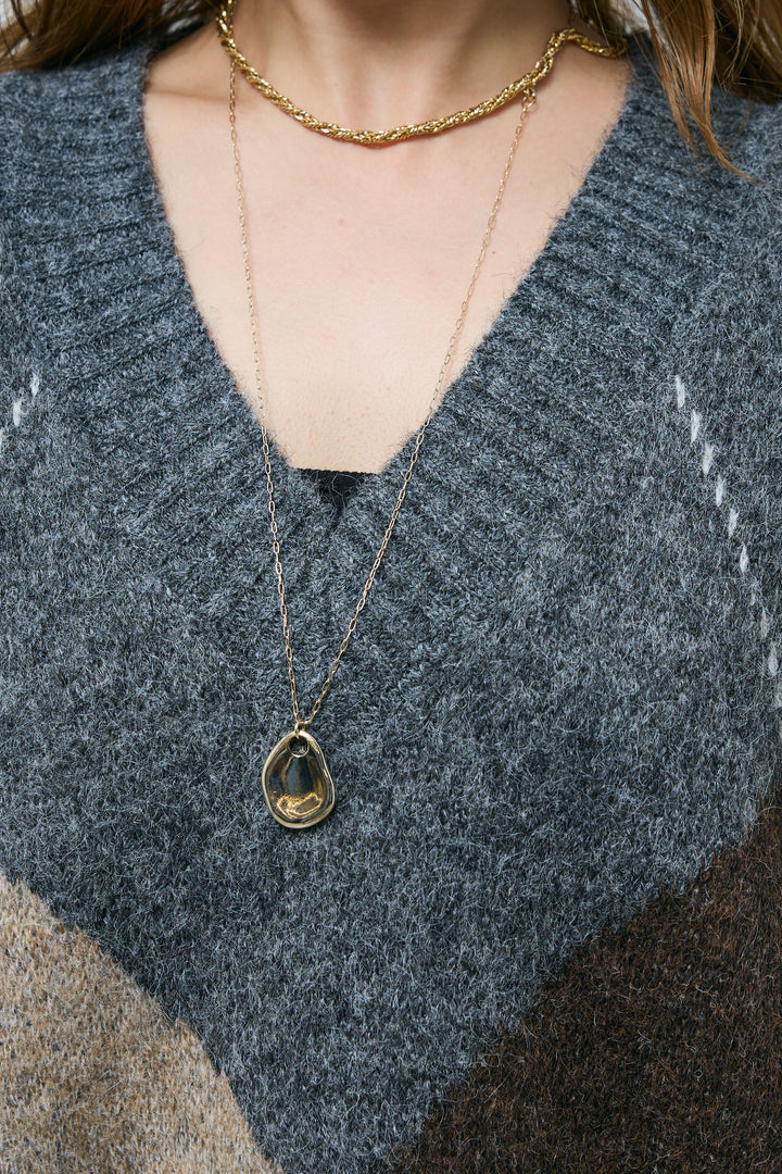 [予約]ビッグアーガイルVネックニット