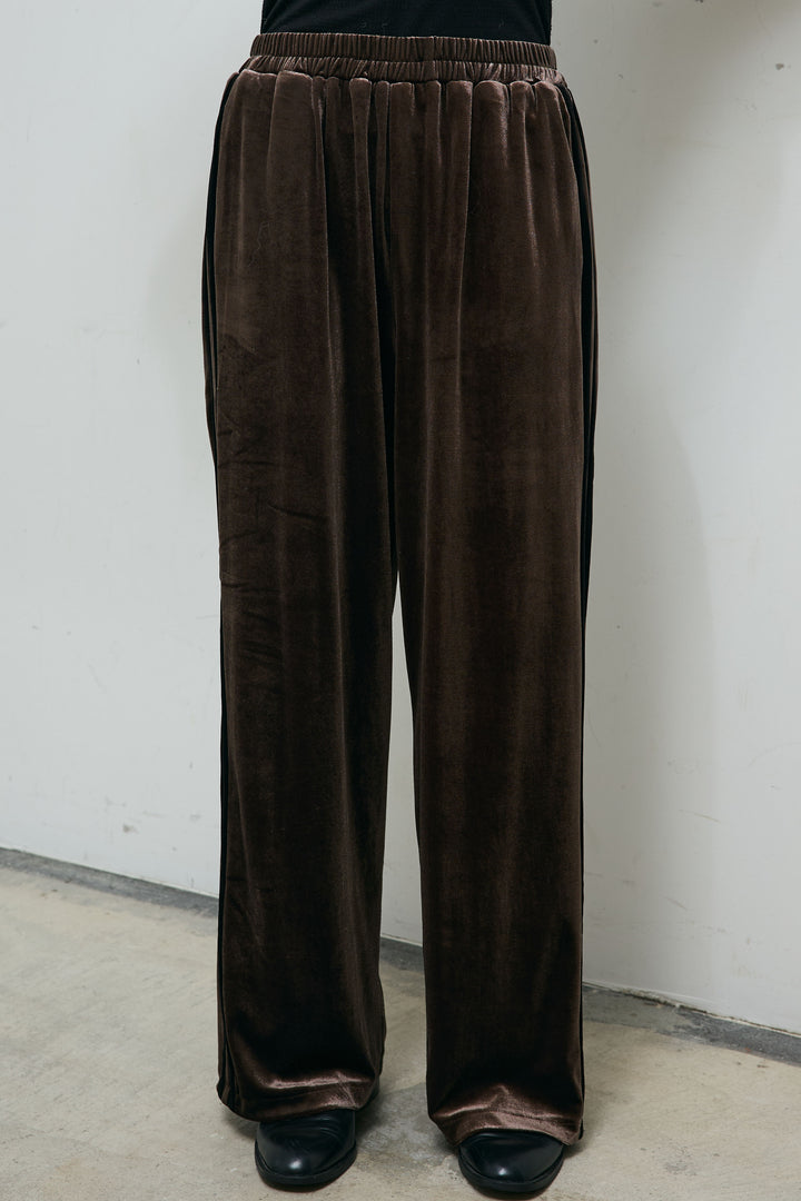サイドラインベロアリラックスパンツ