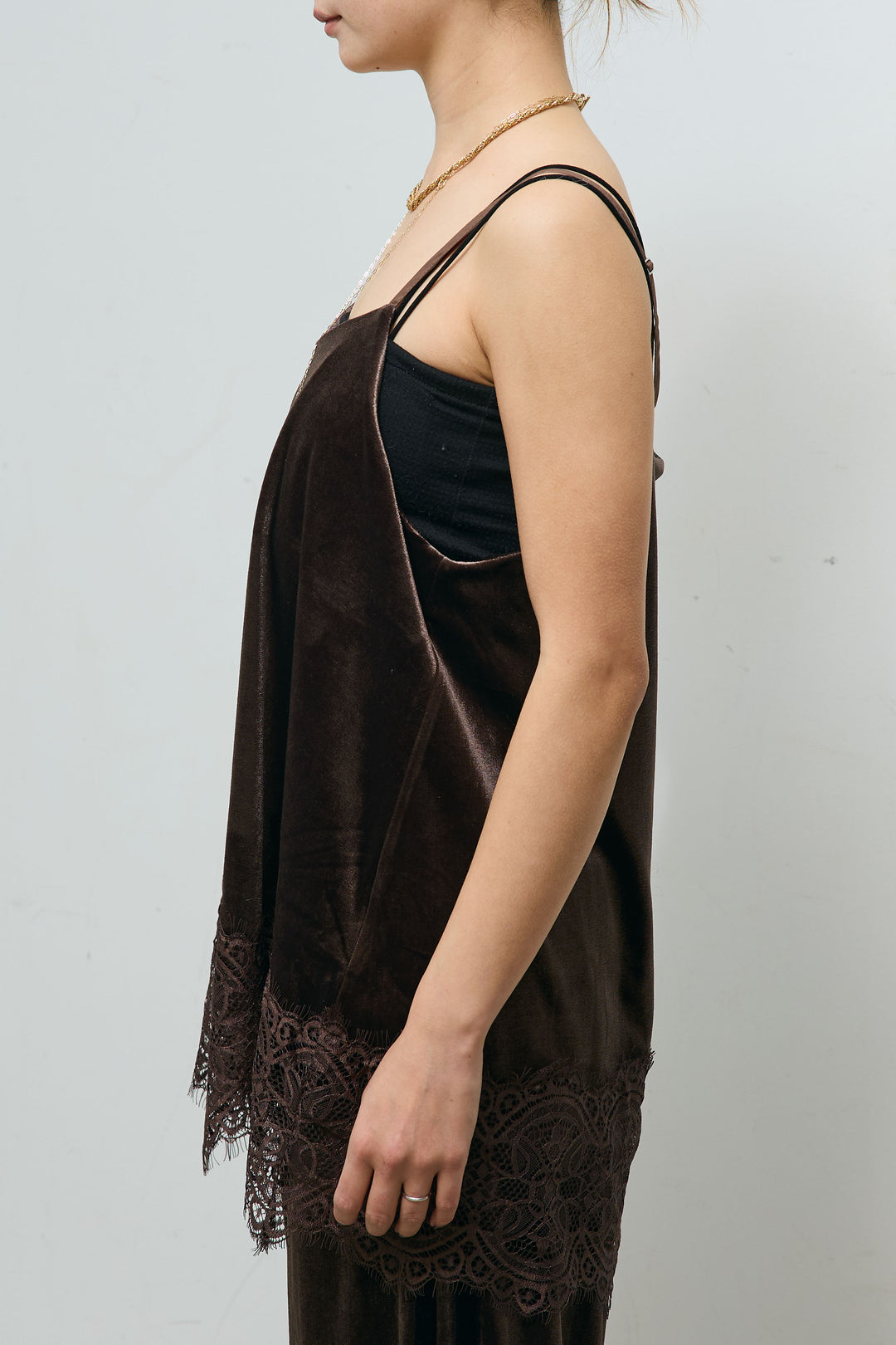 レース付きベロアキャミ