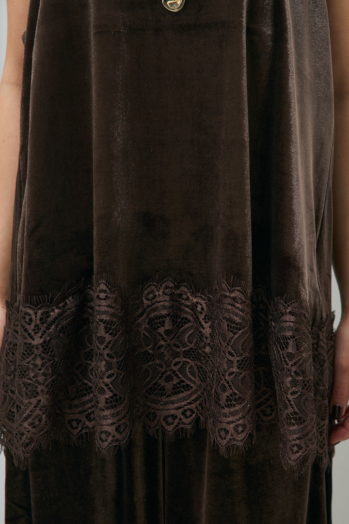 レース付きベロアキャミ