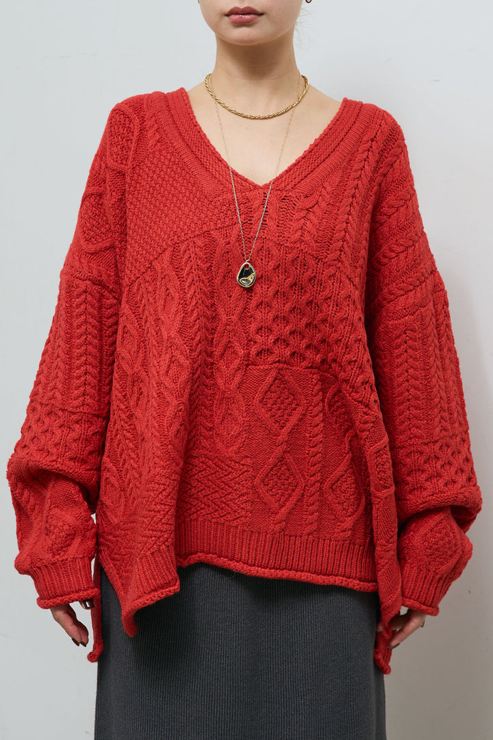 [予約]ケーブルVニットセーター