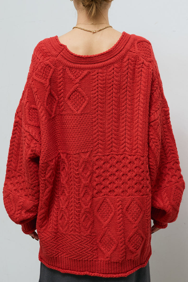 [予約]ケーブルVニットセーター