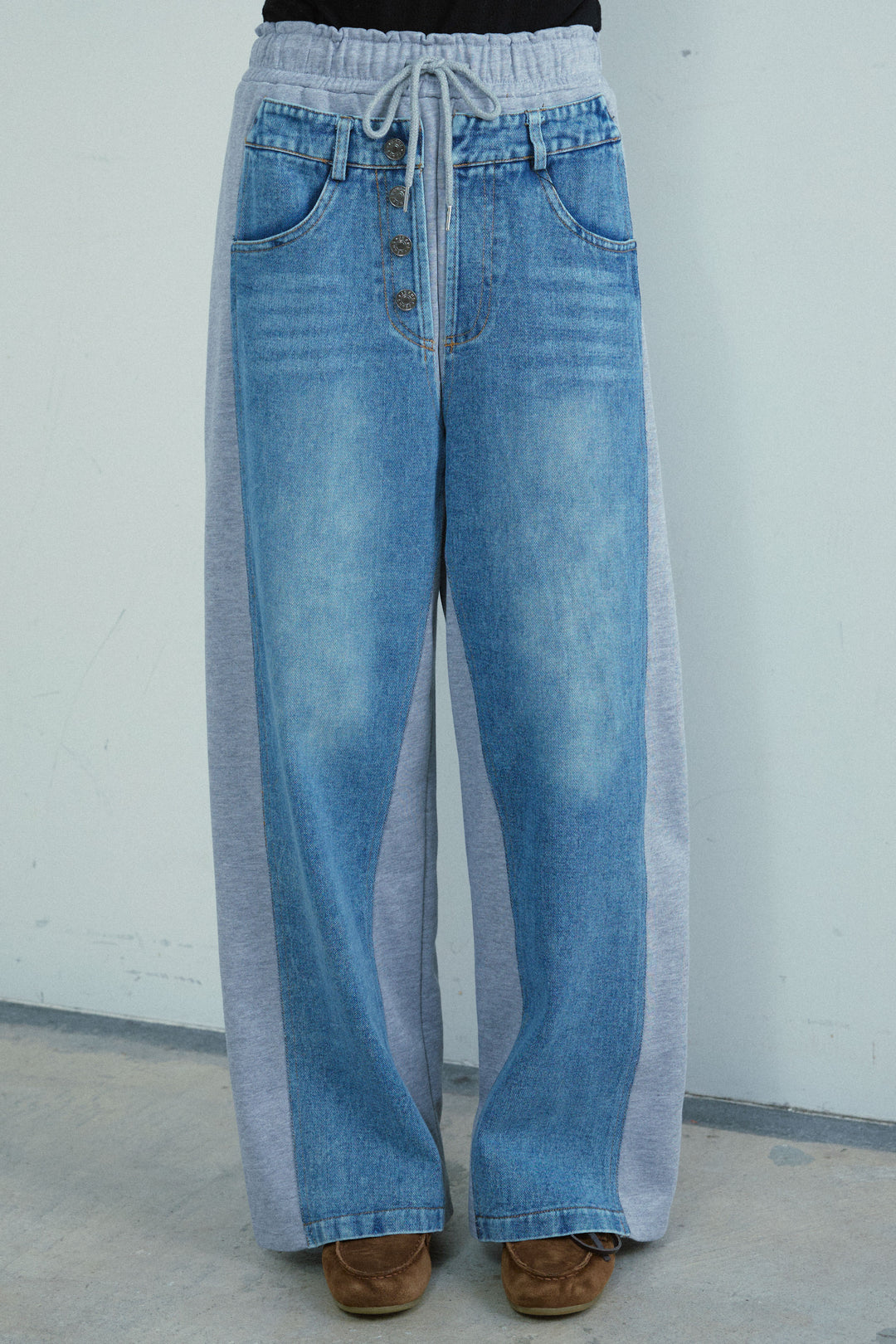 [予約/SET]フロントポケットハーフスリーブカーディガン+レース切り替えサテンブラウス+スウェット切り替えデニムパンツ(3set)