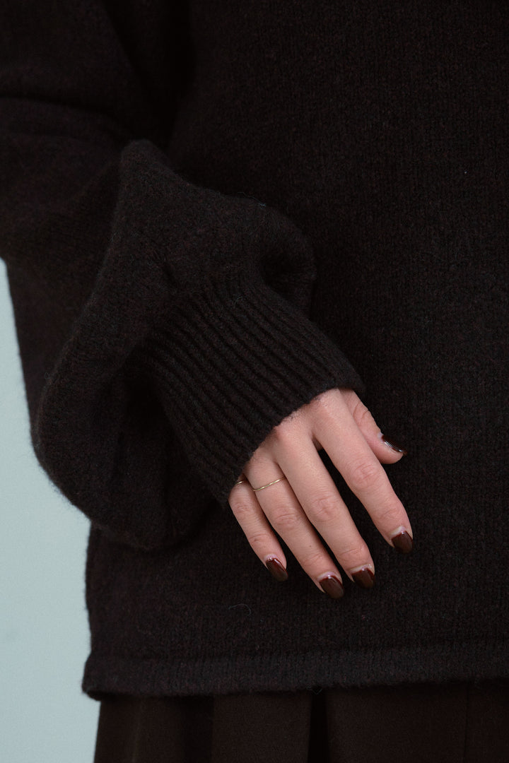 [予約]アシンメトリーチュールオーガンジーニット