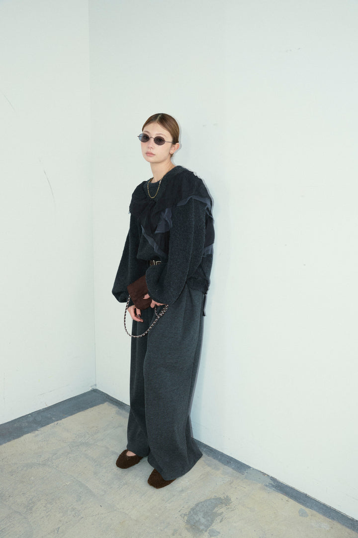 [予約/SET]アシンメトリーチュールオーガンジーニット+ベルト付きスゥイッチングタックパンツ(2set)