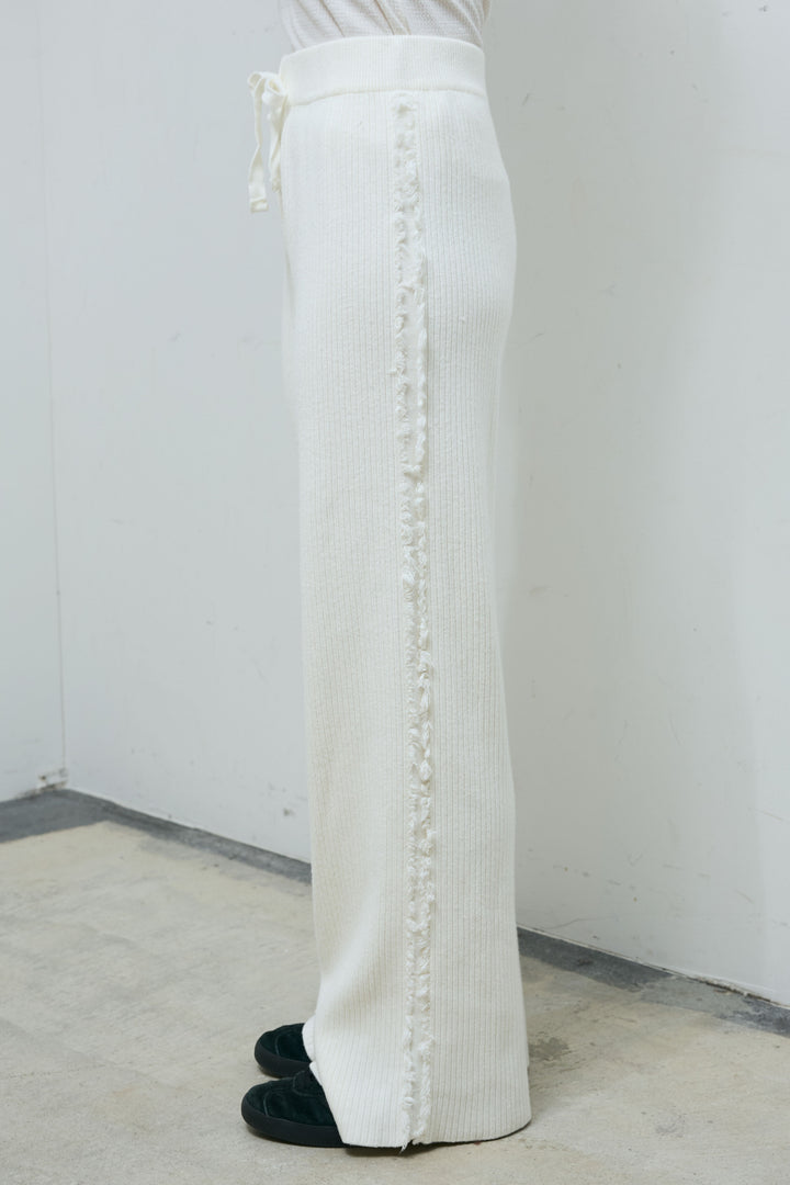 [予約/SET]ファーフード付きモッズコート+サイドフリンジニットパンツ(2set)