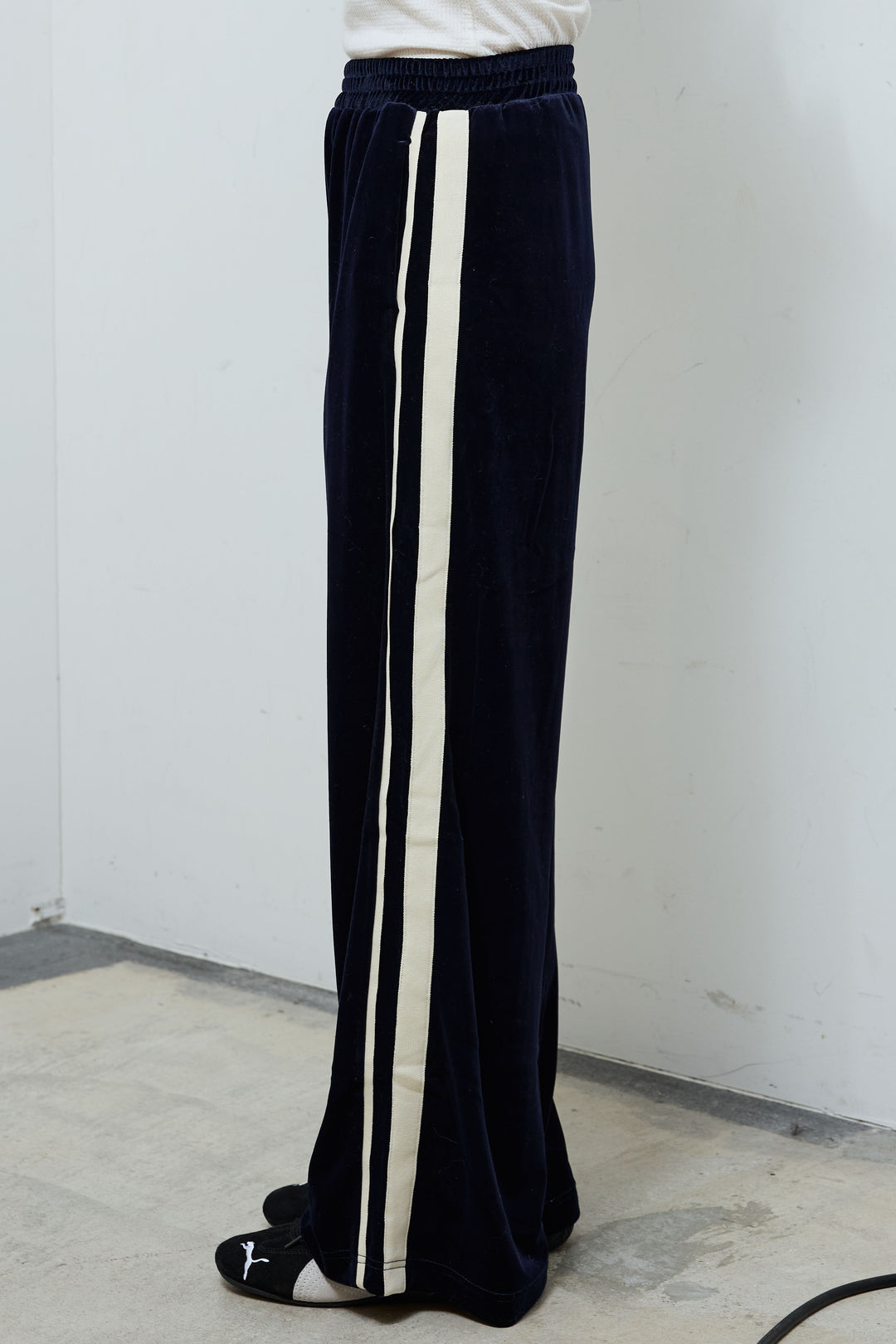 [予約/SET]ブークレー×ジョーゼットリボンニット+ベロアサイドラインイージーパンツ(2set)