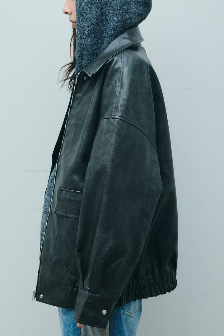 [予約]フェイクレザーオーバーサイズブルゾン
