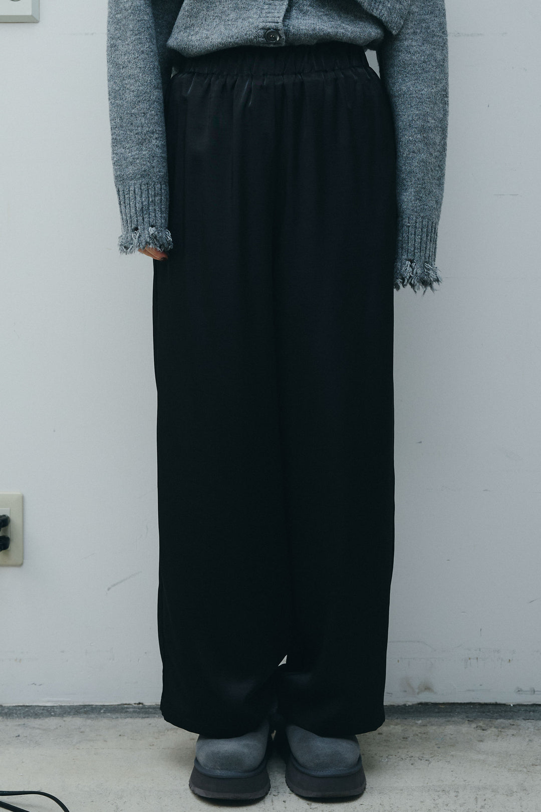 [予約]サテンワイドタックパンツ