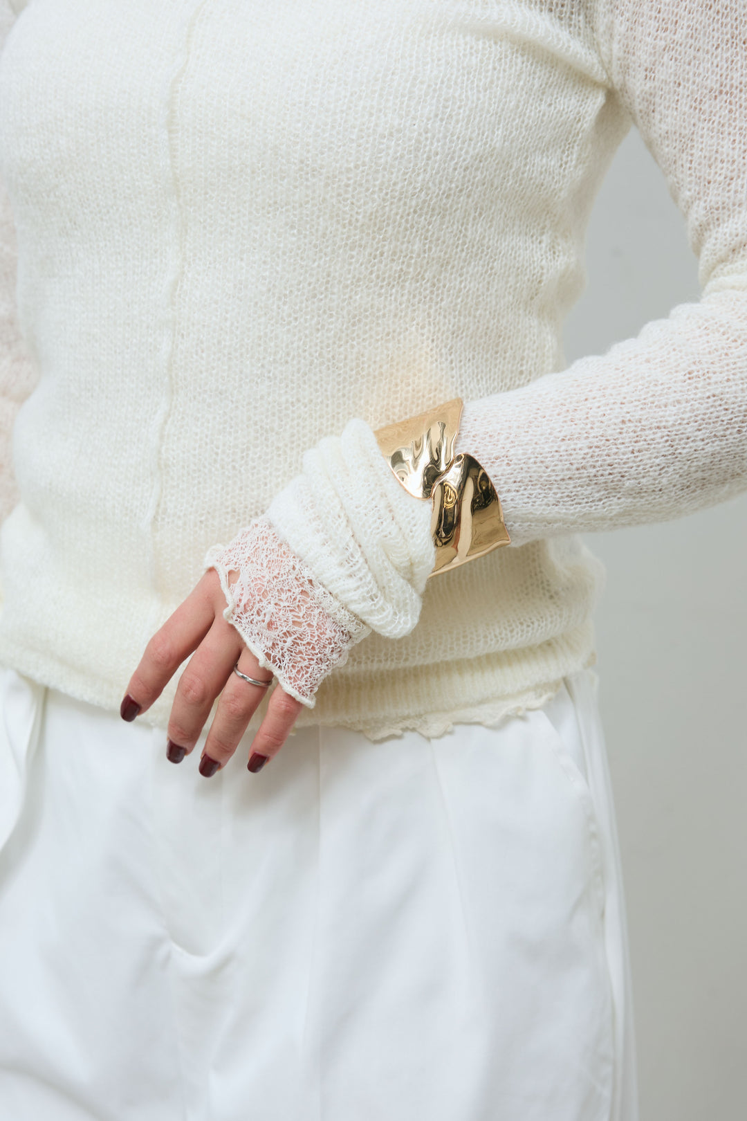 [予約]モヘアセンターリンキングシアーニット