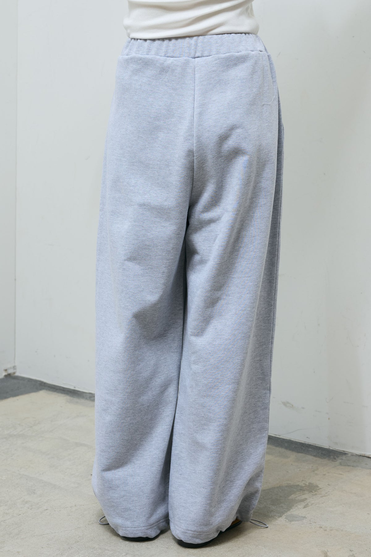 予約]2タックスウェットパンツ – IAMALPHA