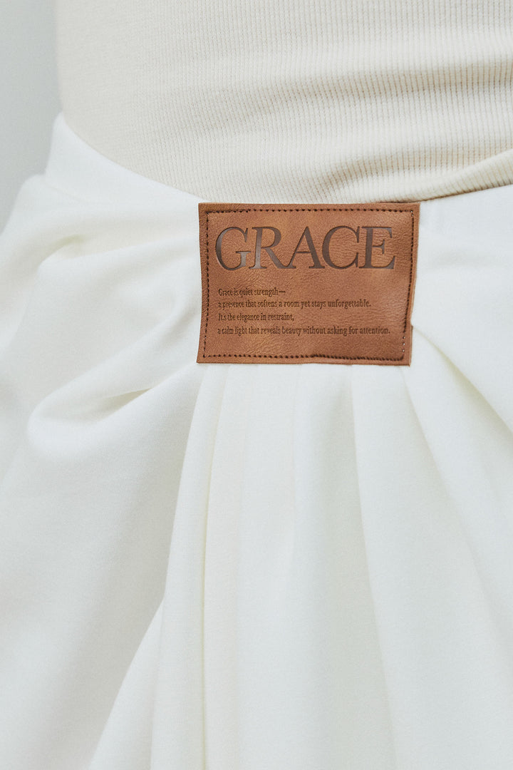 [予約]アシメドレープライトダンボールパンツ