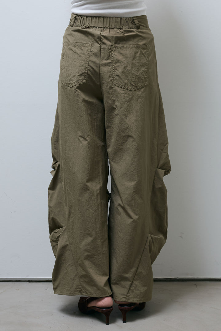 [予約/SET]シアーラグランPO+ドライタフタバレルレッグパンツ(2set)