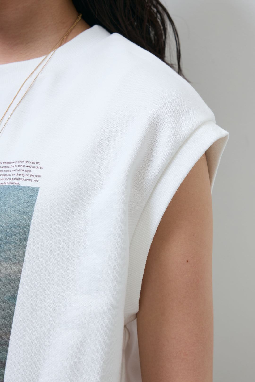 [予約/SET]フォトプリント裏毛ノースリPO+異素材切り替え裏毛パンツ(2set)