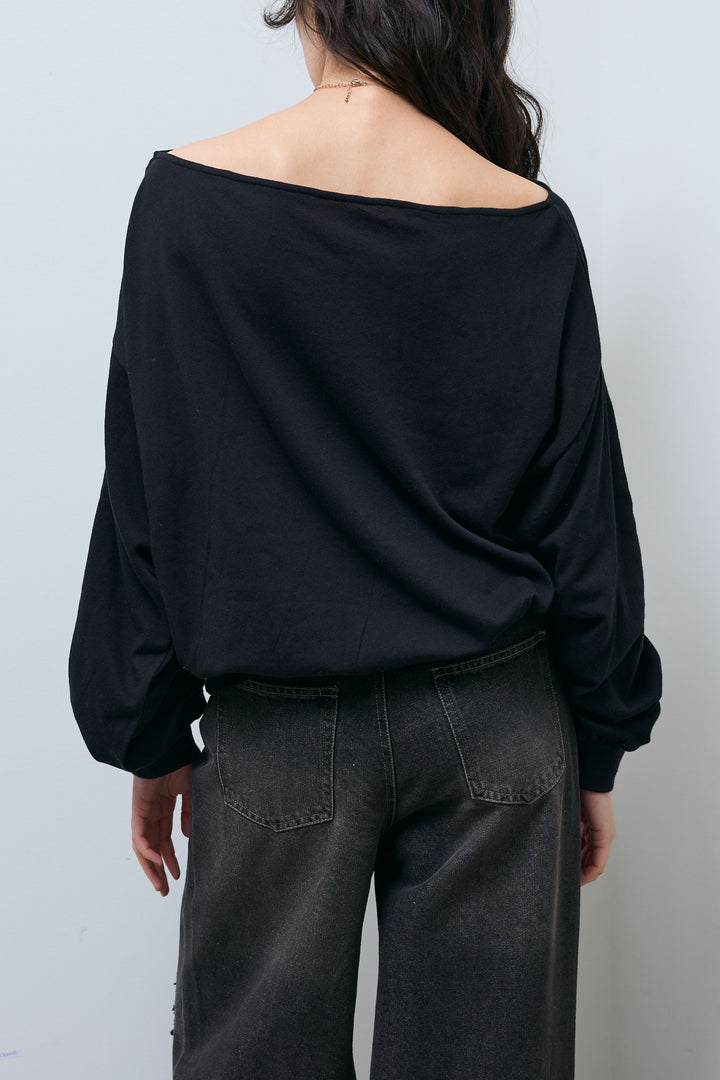 [予約]シアーオフショルプルオーバー