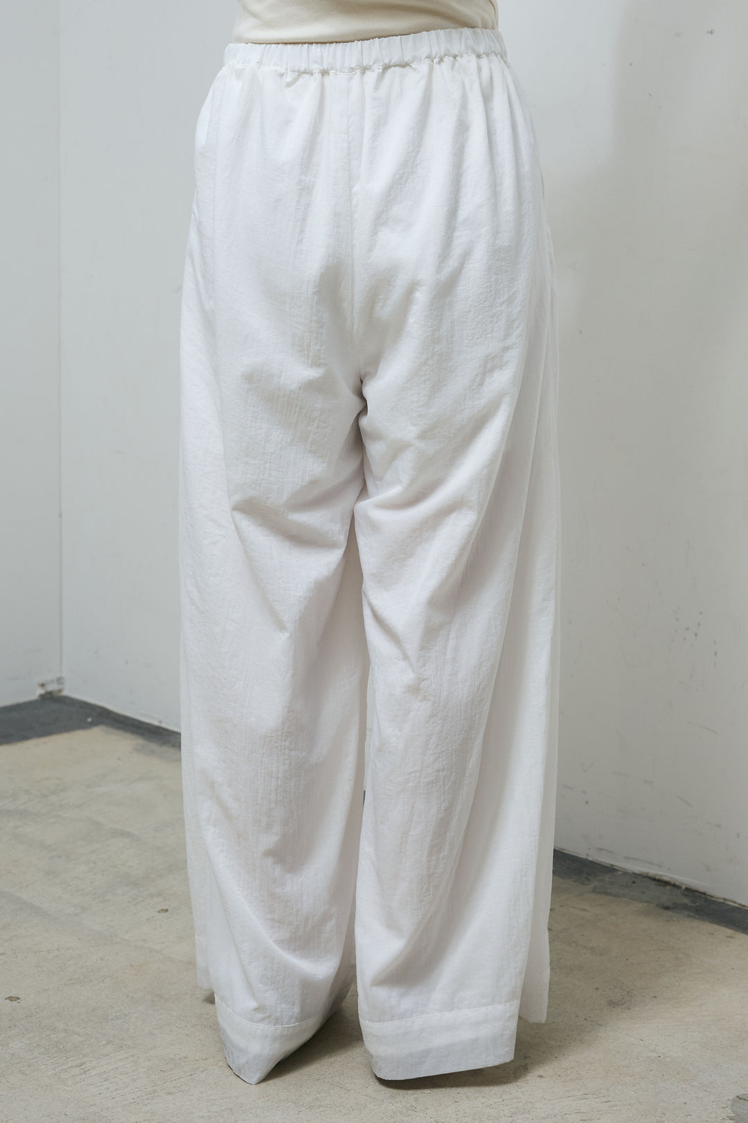 [予約/SET]バックオープンシアーバルーンブラウス+シアーイージーワイドパンツ(2set)