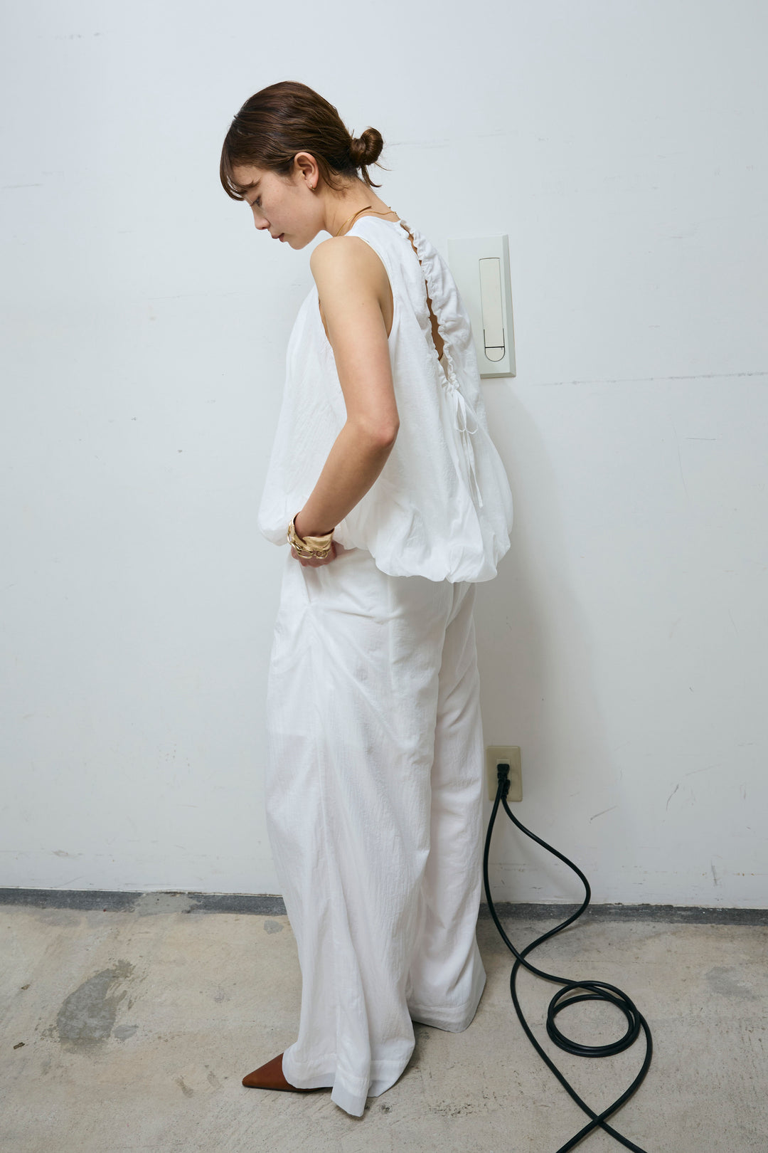 [予約/SET]バックオープンシアーバルーンブラウス+シアーイージーワイドパンツ(2set)