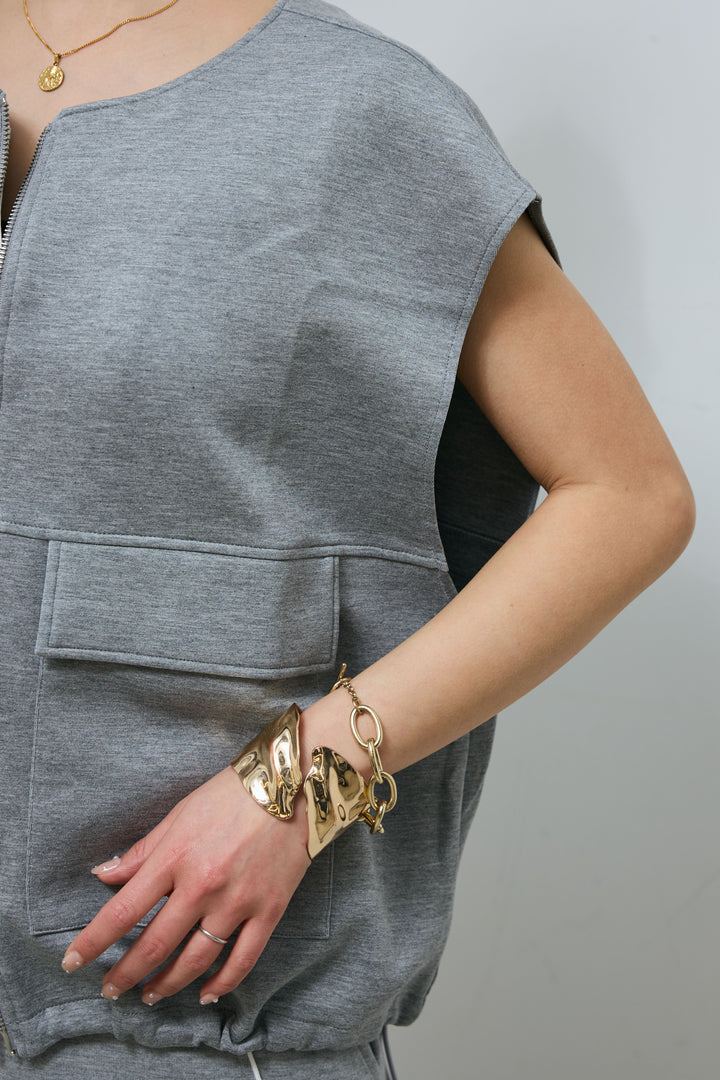 [予約]ボンディング生地ジップベスト