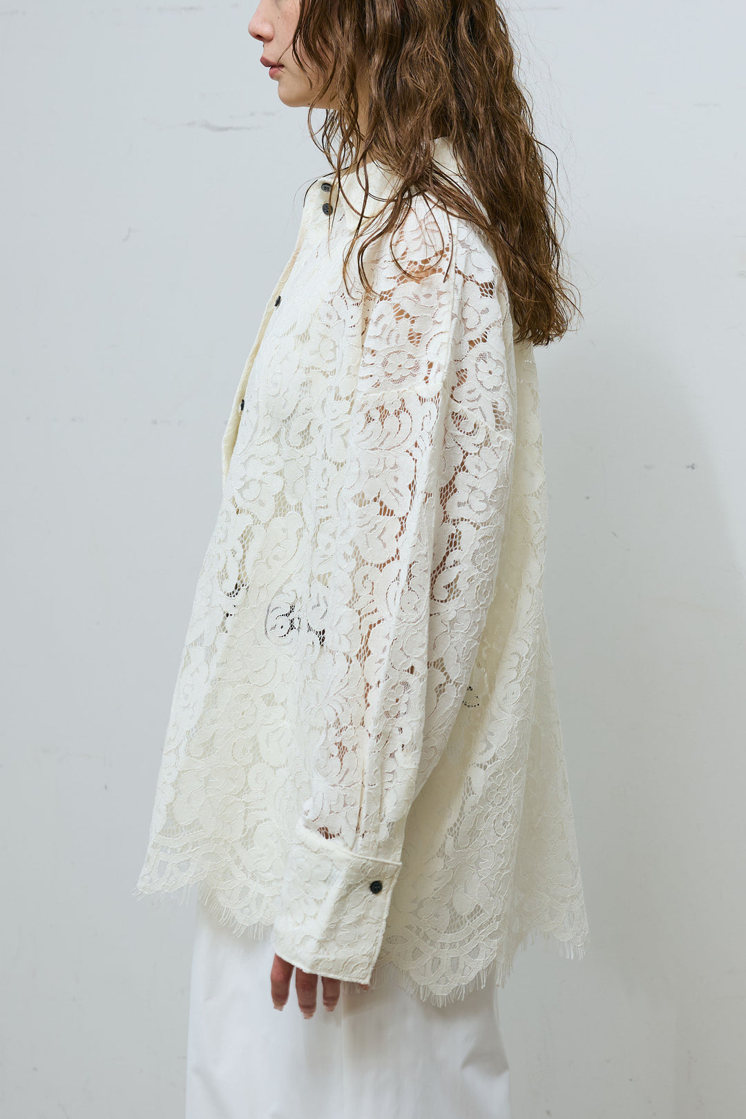 [予約]裾スカラップレースシャツ
