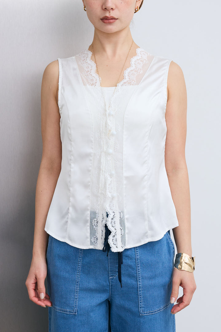 [予約]レーストリムサテンノースリーブブラウス