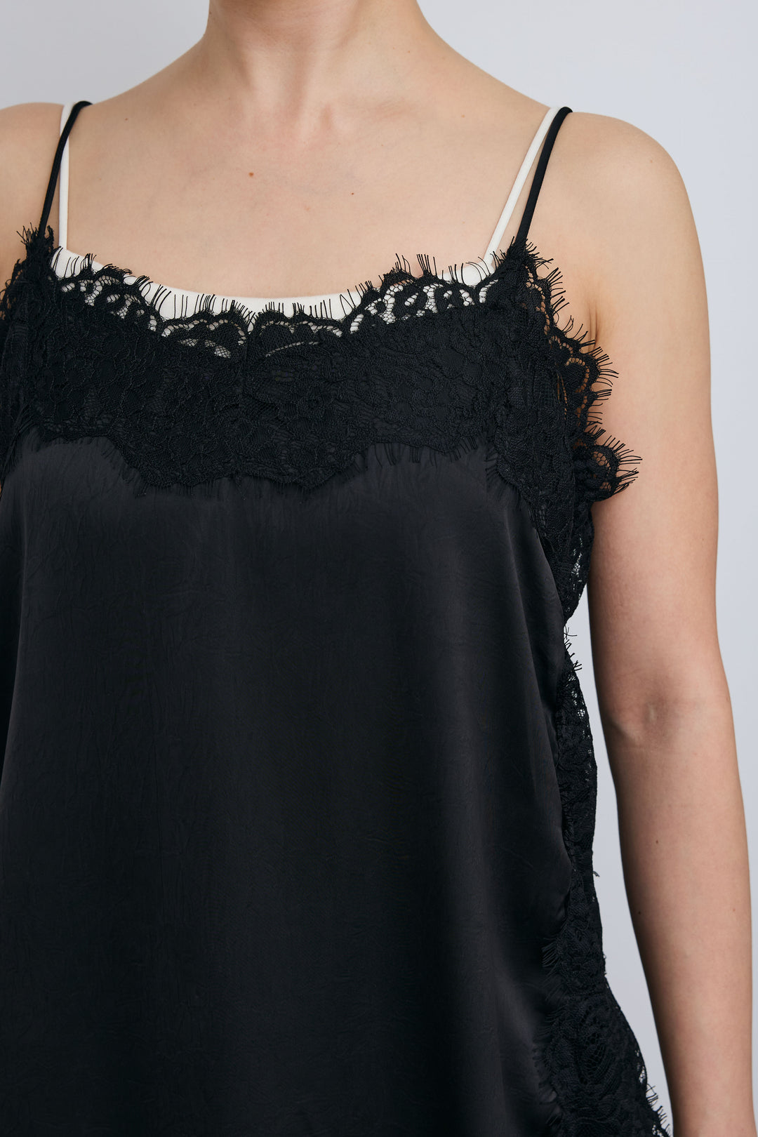 [予約/SET]ボートネックテクスチャーボーダーサマーニット+レーストリムキャミ+スリットレースサテンパンツ(3set)