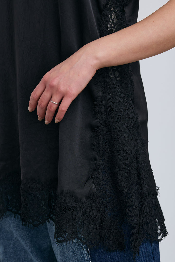 [予約/SET]ボートネックテクスチャーボーダーサマーニット+レーストリムキャミ+スリットレースサテンパンツ(3set)