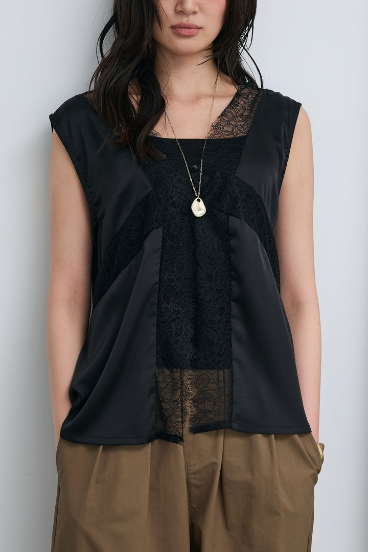 [予約]レース切り替えサテンブラウス