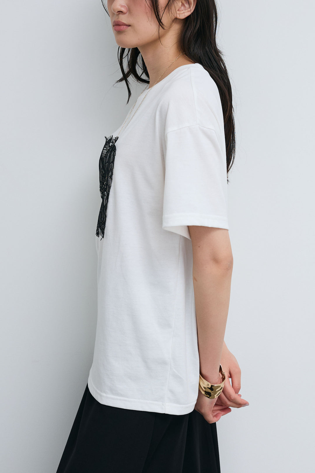 [予約]cooltouchレースロゴ刺繍Tシャツ