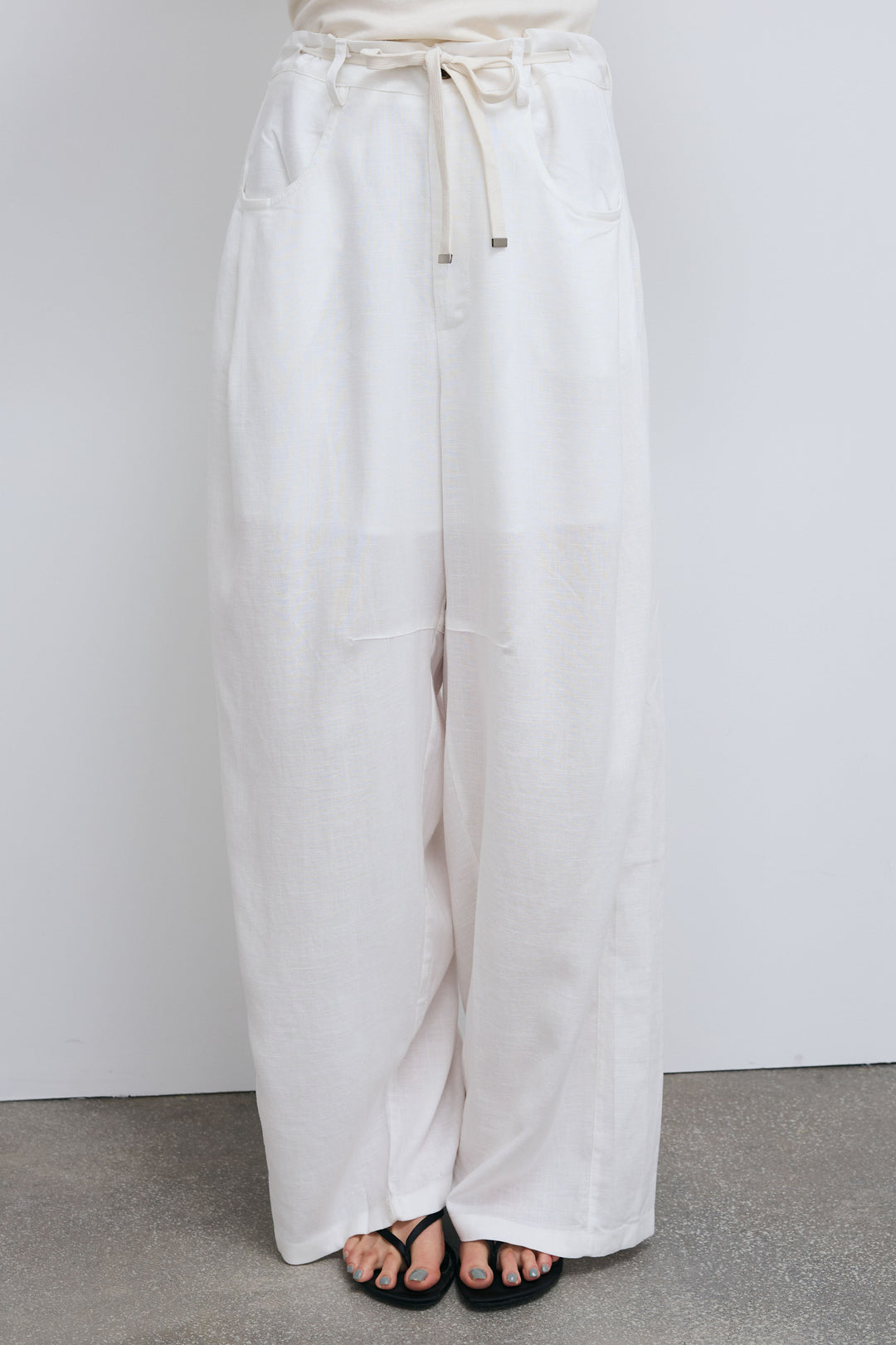 [予約]リネン混ドロストパンツ