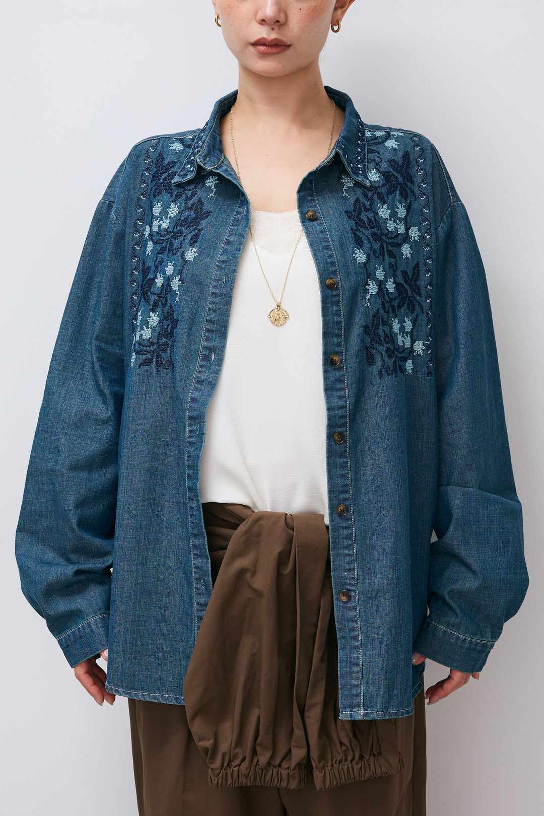 [予約]刺繍デニムシャツ